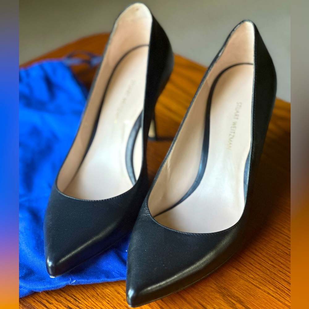 Stuart Weitzman Black Leather 75 Pump.